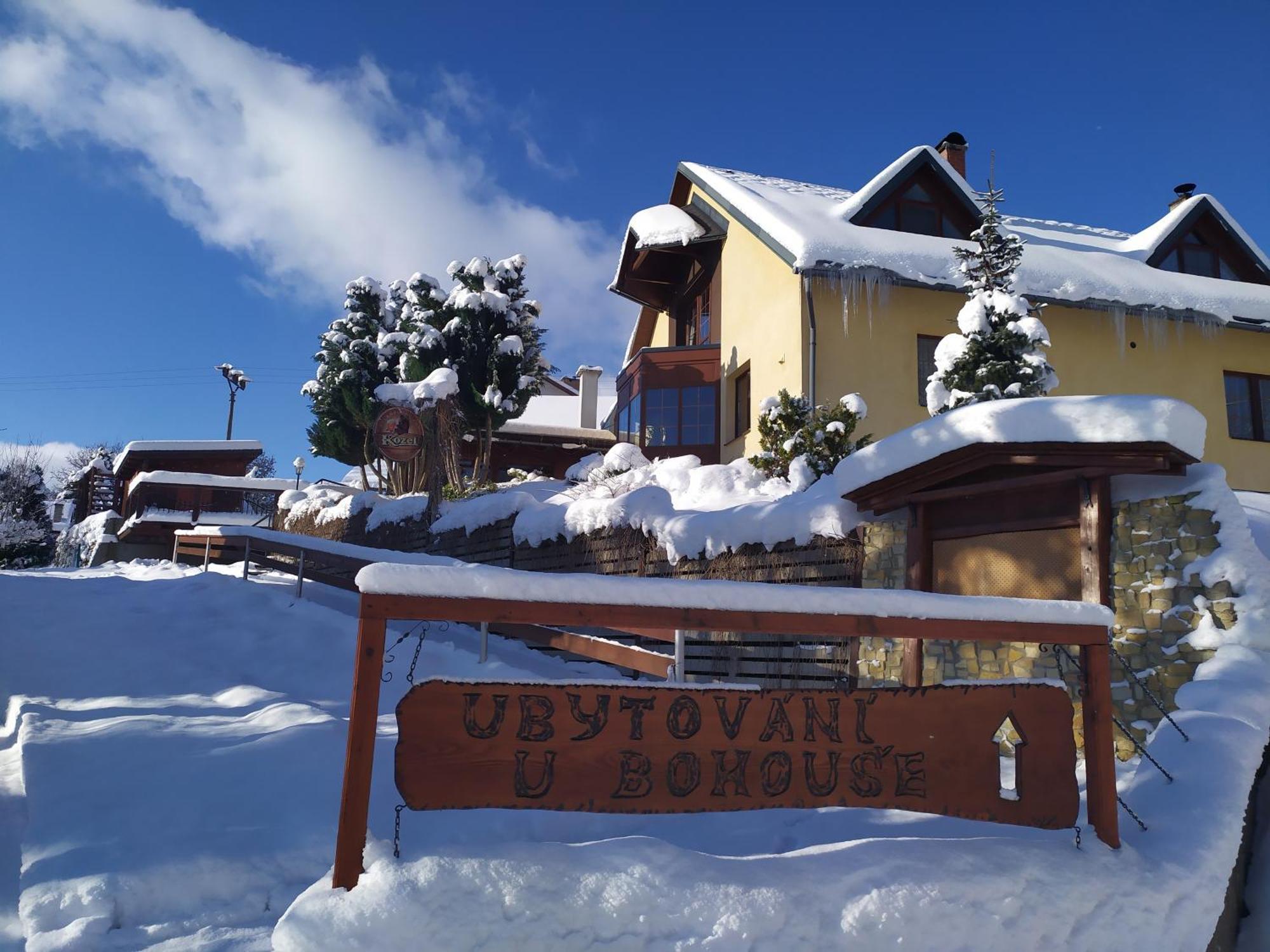 Ubytovani U Bohouse 伊莱姆尼采 外观 照片